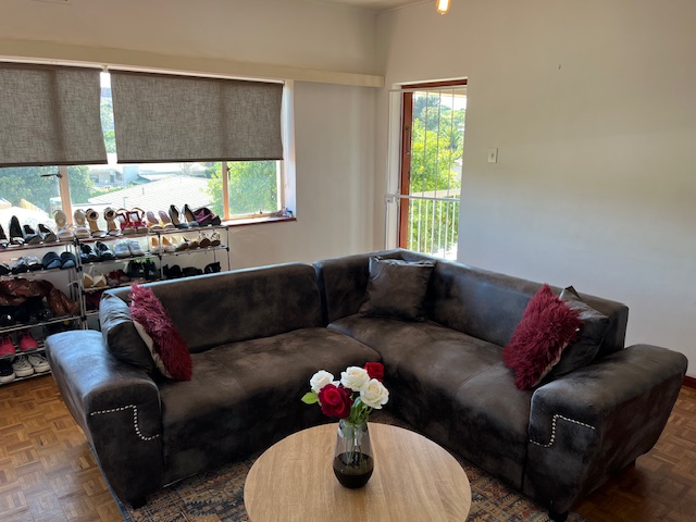 To Let 1 Bedroom Property for Rent in Oostersee Western Cape